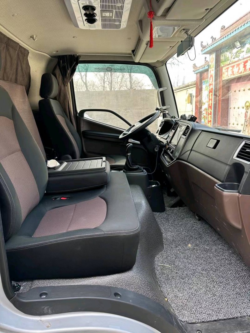 廊坊23年解放箱货J68