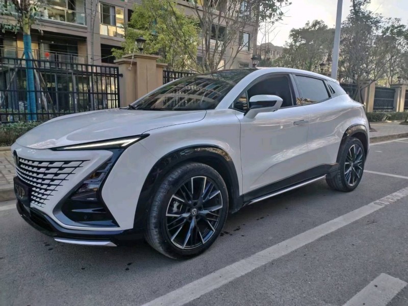 黔西南23年長安汽車UNI-T5