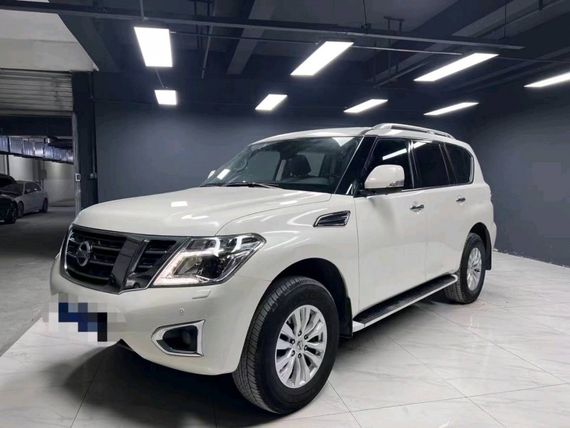 成都19年日产途乐2