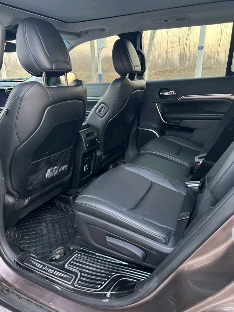 徐州19年Jeep指挥官4