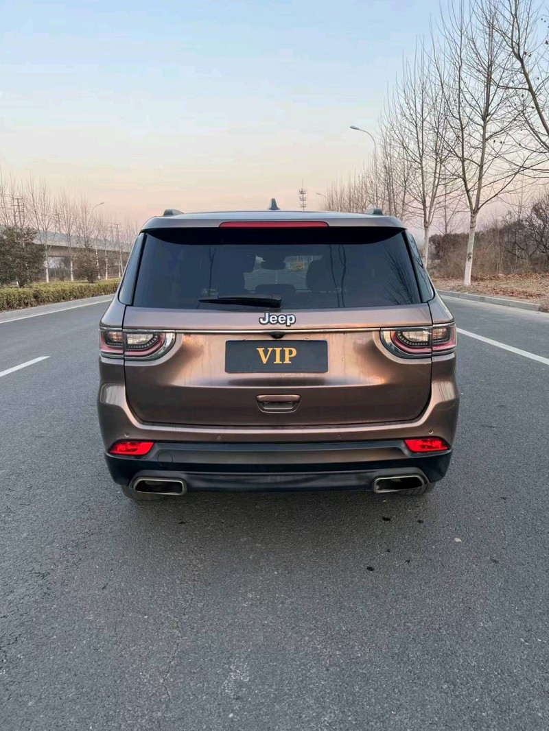 徐州19年Jeep指挥官9