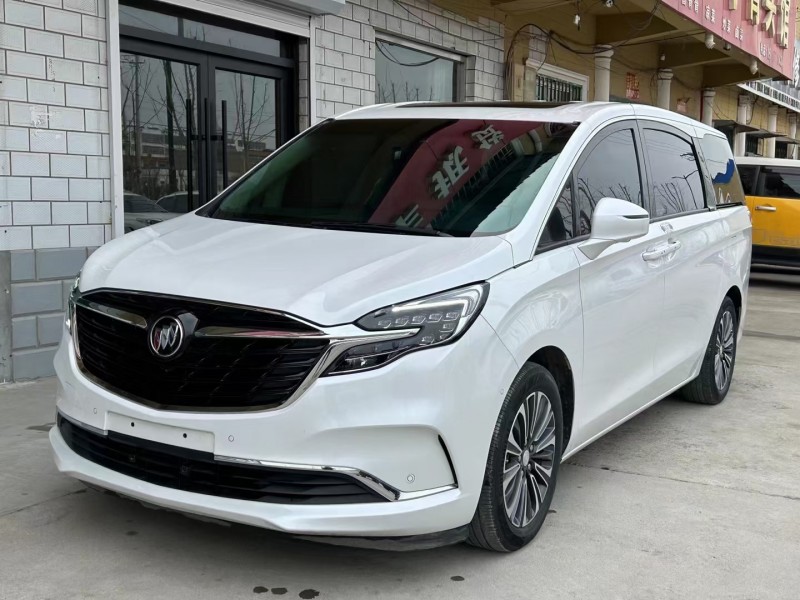 济宁22年别克GL82