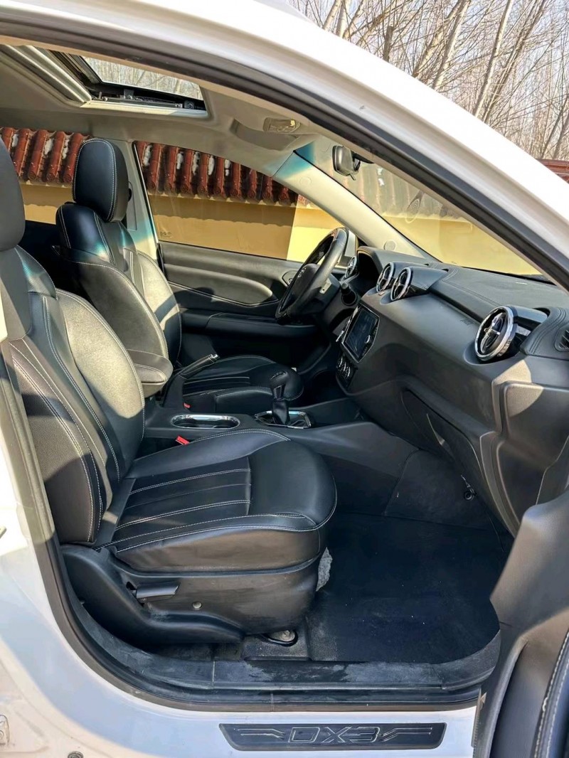 廊坊18年东南汽车DX36