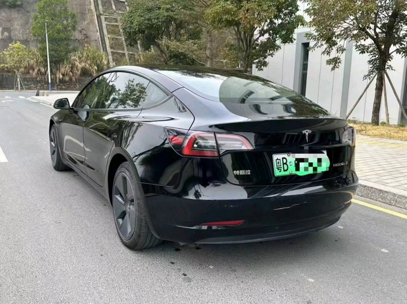 珠海21年特斯拉MODEL 37