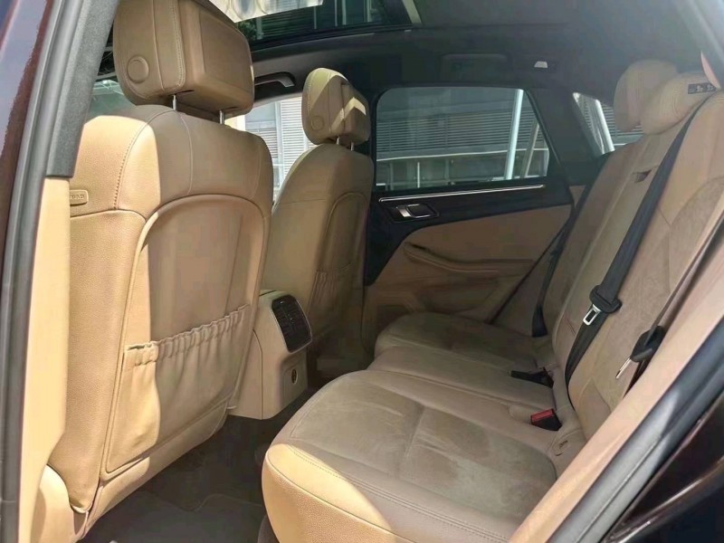 珠海21年保时捷Macan3