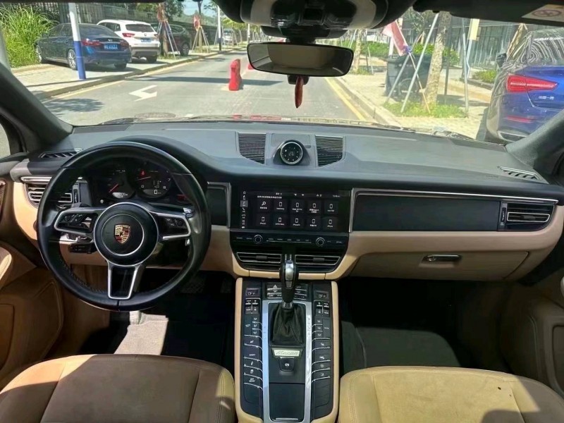 珠海21年保时捷Macan6
