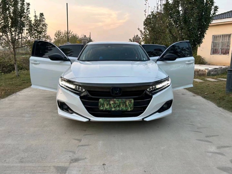 徐州22年本田雅阁8