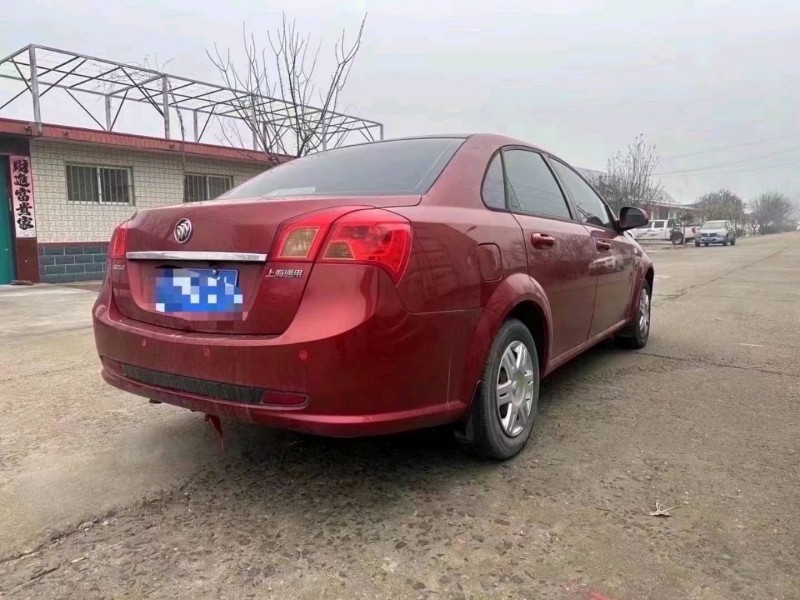 青岛14年别克凯越8