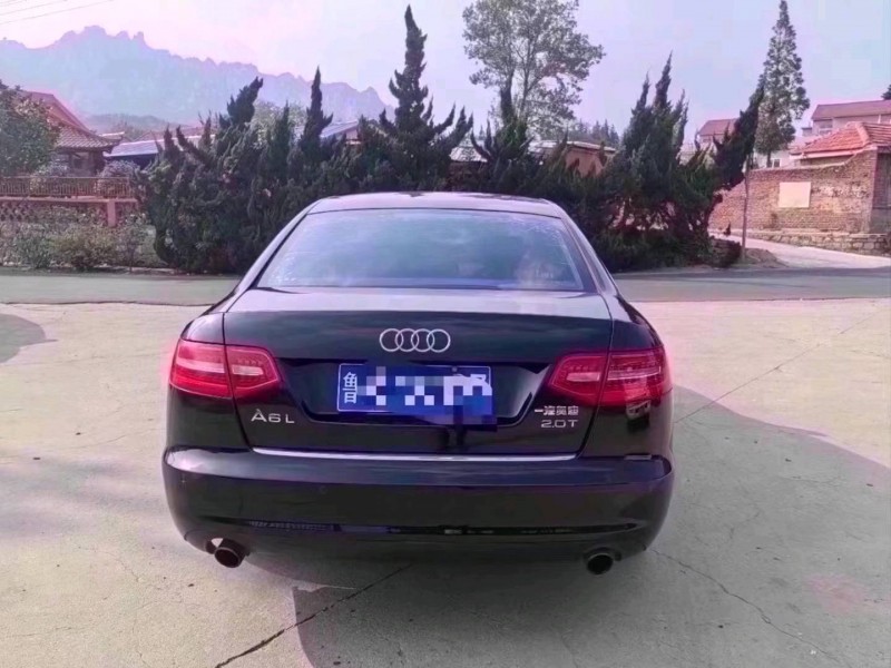 青岛12年奥迪A6L9