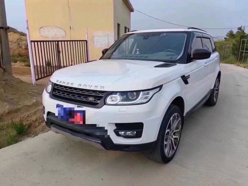 青岛17年路虎揽胜运动3