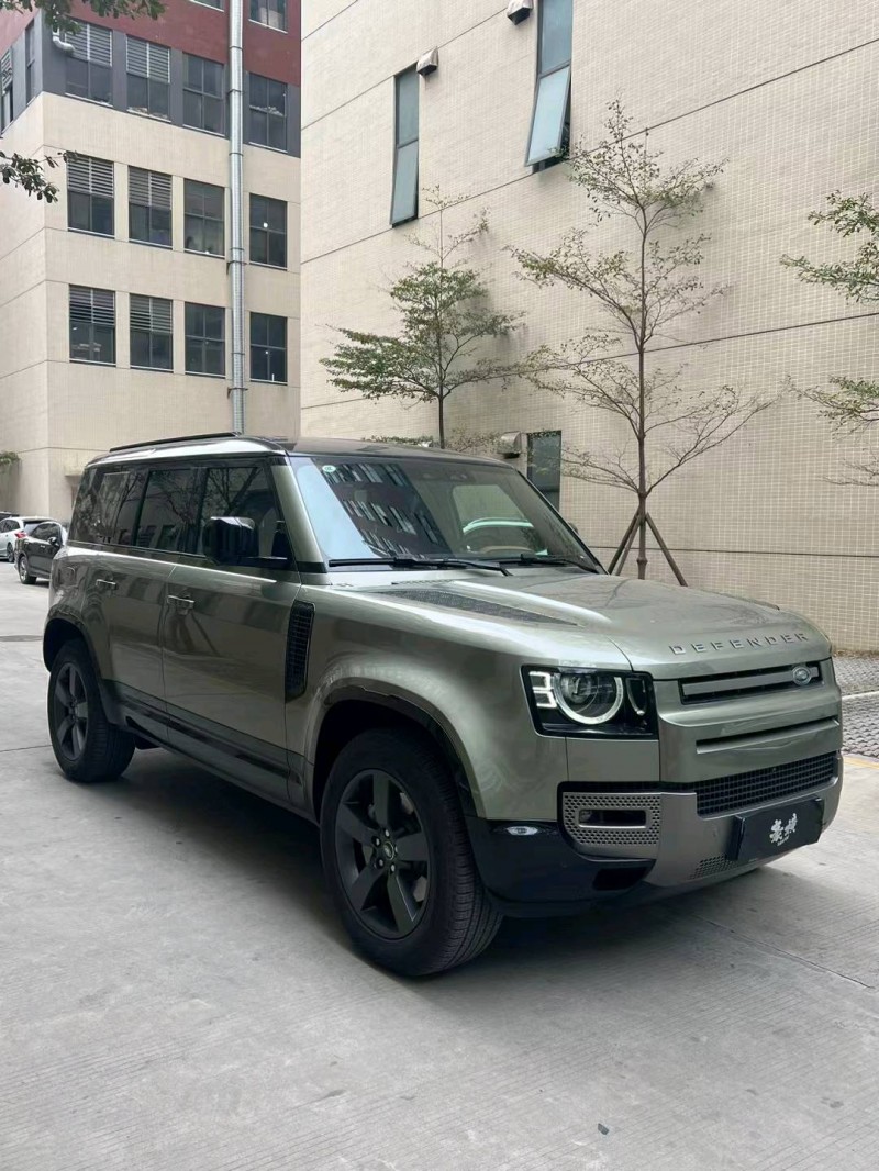 珠海23年路虎卫士2