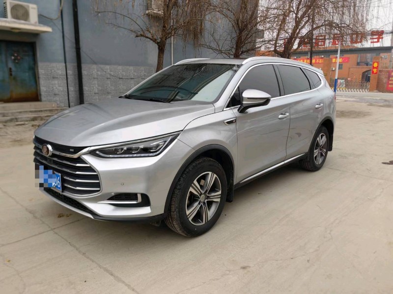 保定18年比亚迪唐2