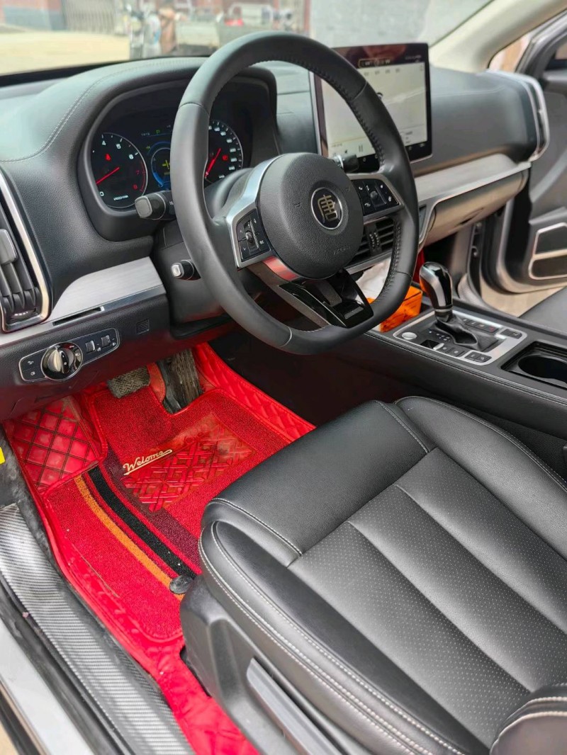 保定18年比亚迪唐6