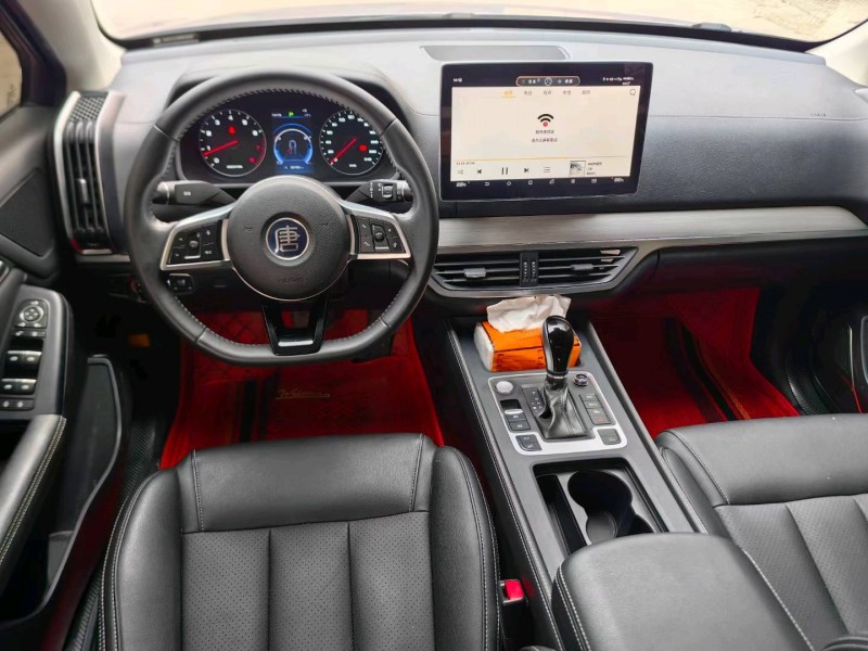 保定18年比亚迪唐7