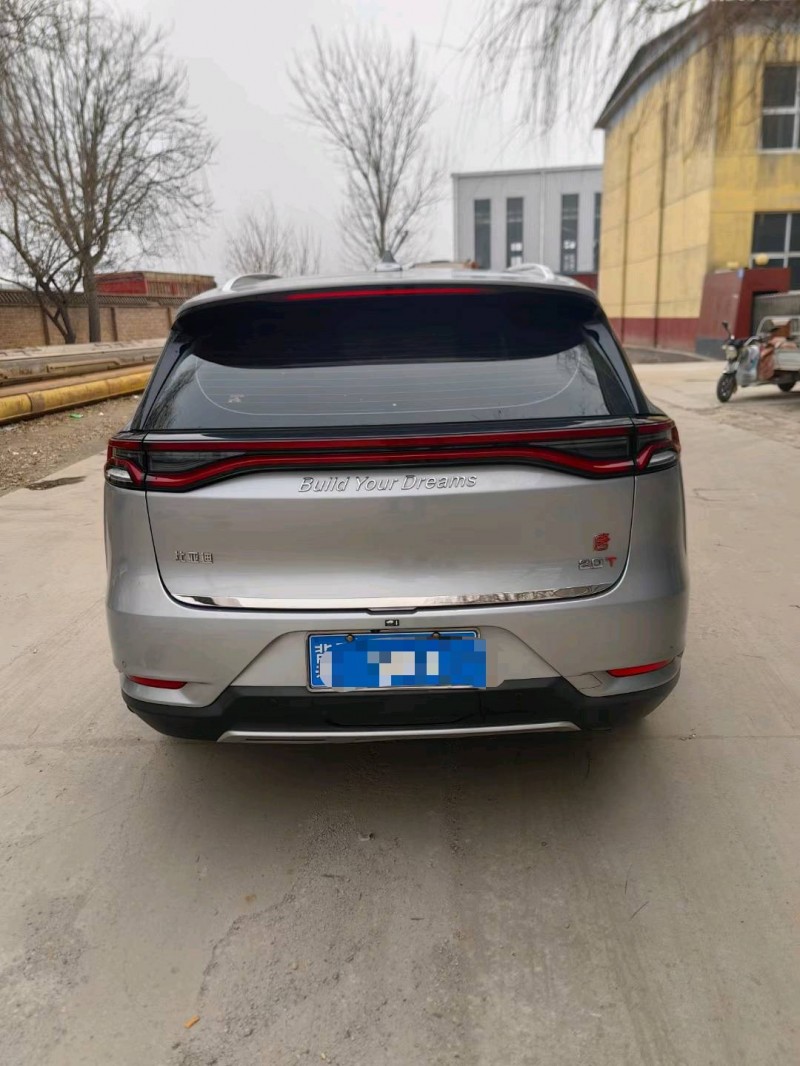 保定18年比亚迪唐9