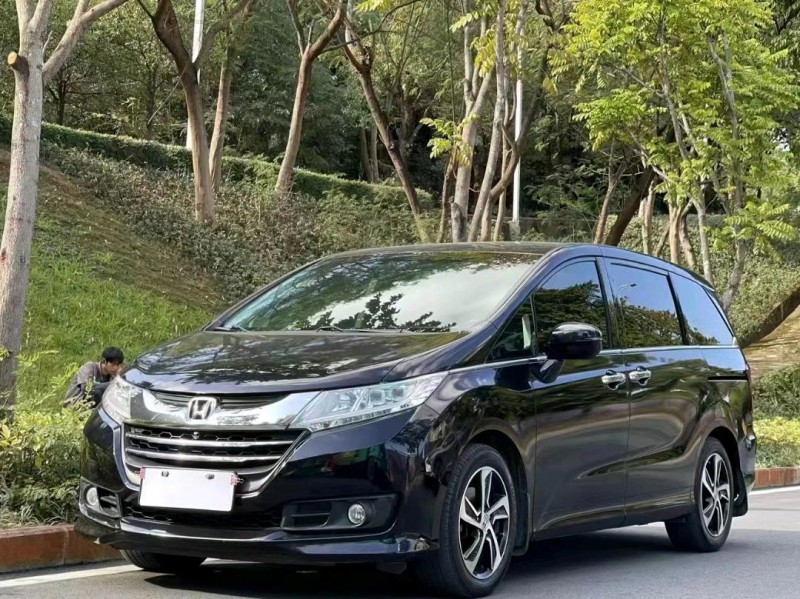 珠海15年本田奥德赛9