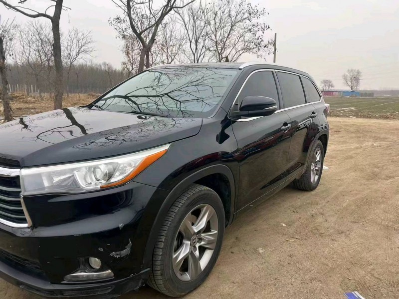 保定16年丰田汉兰达3