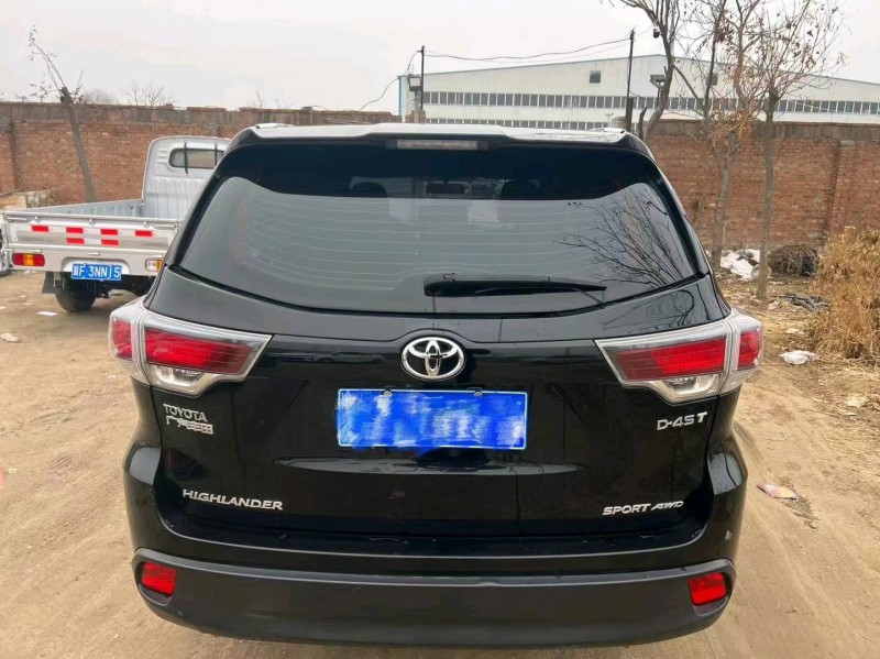 保定16年丰田汉兰达8