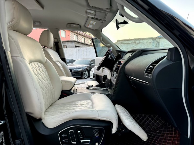 济宁19年日产途乐5