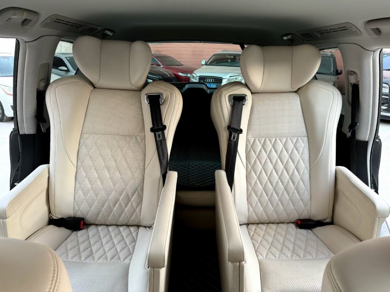 济宁19年日产途乐6