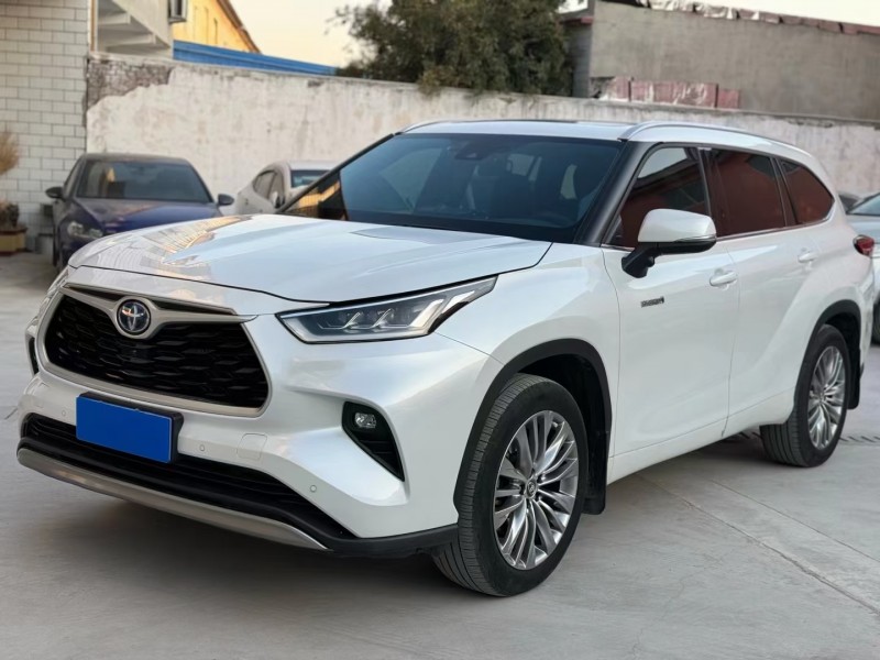 济宁21年丰田汉兰达2