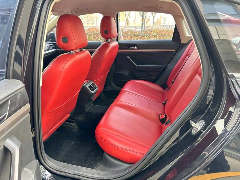 济宁19年大众朗逸6