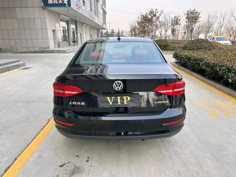 济宁19年大众朗逸9