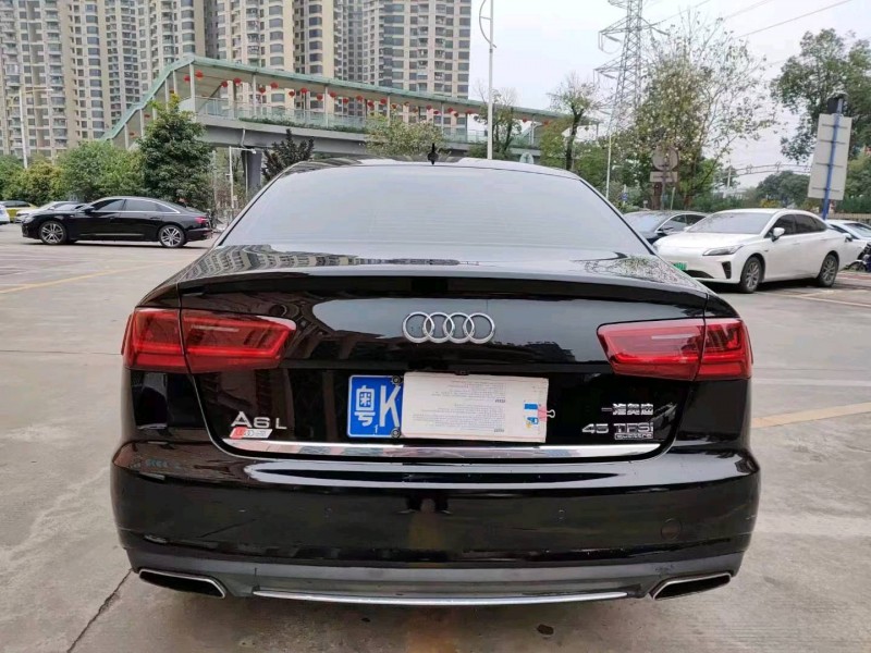 深圳17年奥迪A6L7