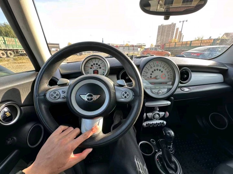 滄州08年MINICooper6