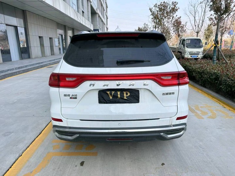 济宁22年哈弗M69