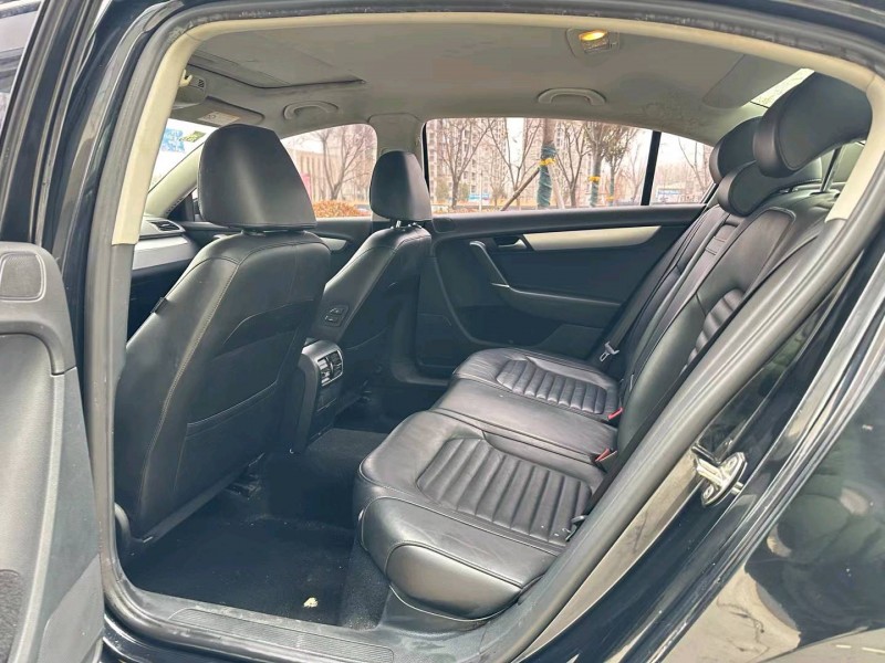 济宁15年大众迈腾4