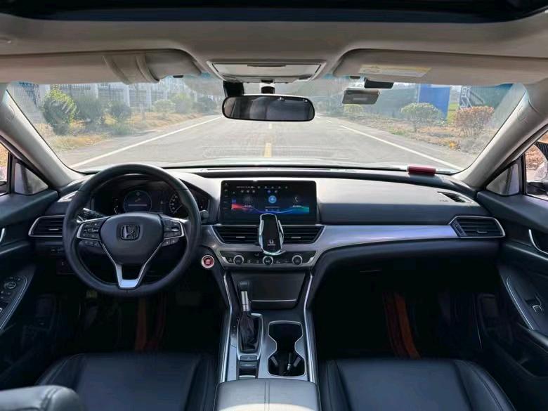 盐城21年本田雅阁8