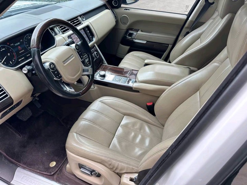 济宁13年路虎揽胜行政4