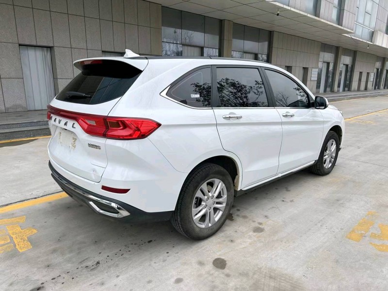 济宁22年哈弗M68