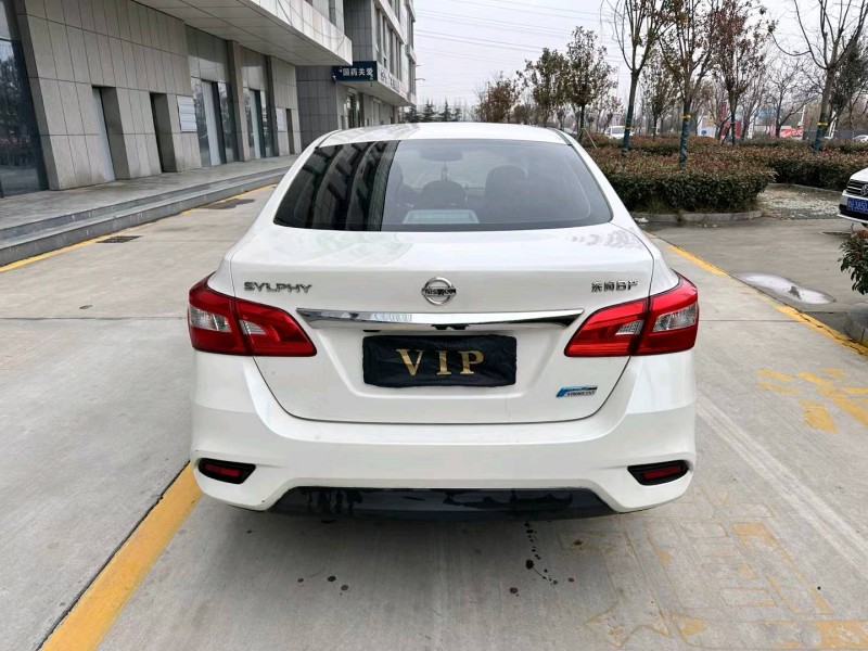 济宁19年日产轩逸9