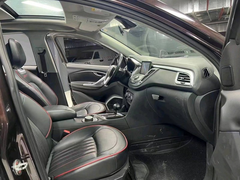 成都16年东南汽车DX73