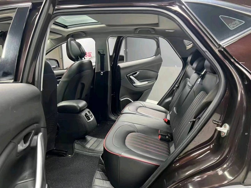 成都16年东南汽车DX77