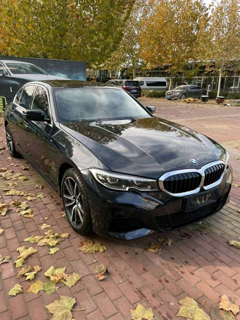 潍坊22年宝马3系2