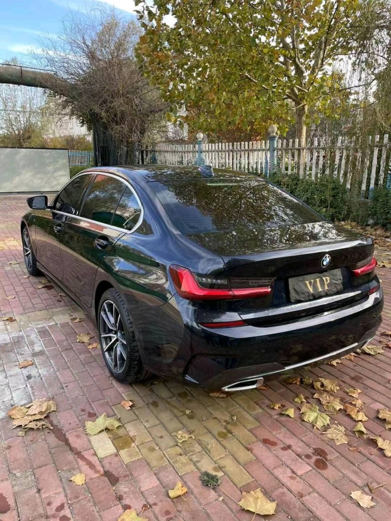 潍坊22年宝马3系7