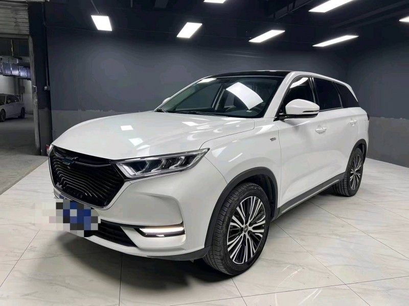 成都20年长安汽车欧尚2