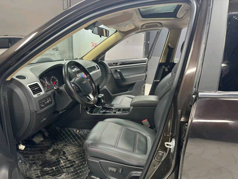 成都16年野馬汽車T703