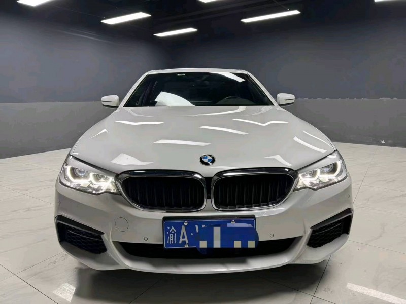 成都19年宝马5系1