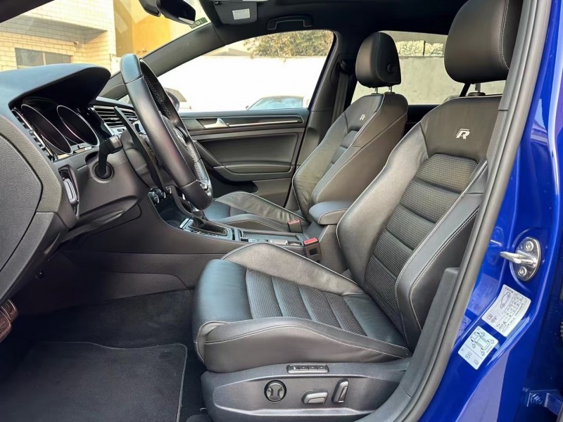 济宁19年大众高尔夫6