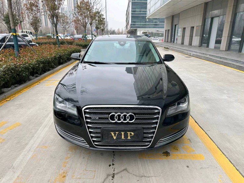 济宁13年奥迪A8L1