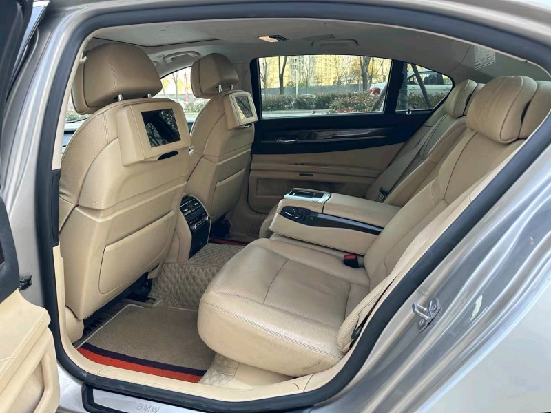 济宁09年宝马7系6