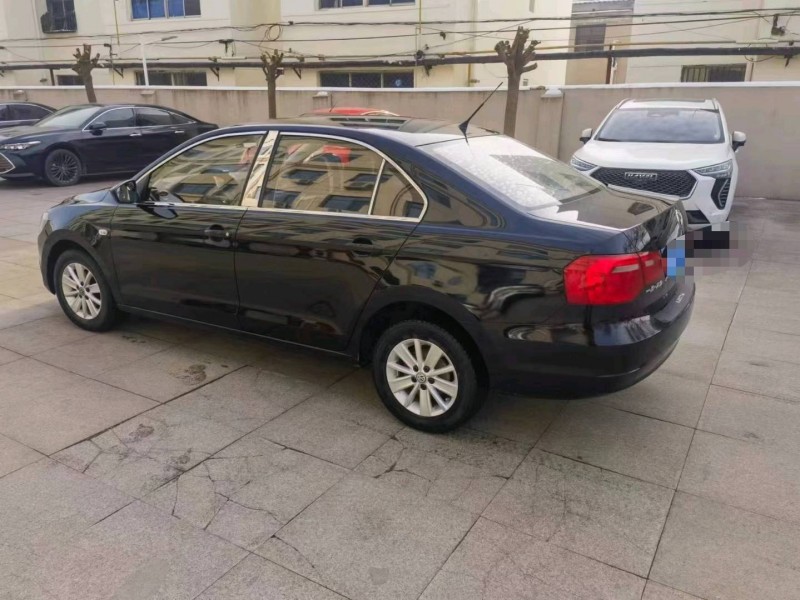 保定13年大众桑塔纳4