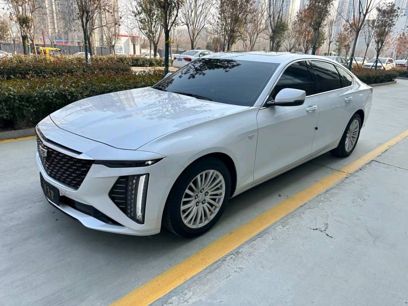 济宁23年凯迪拉克CT63