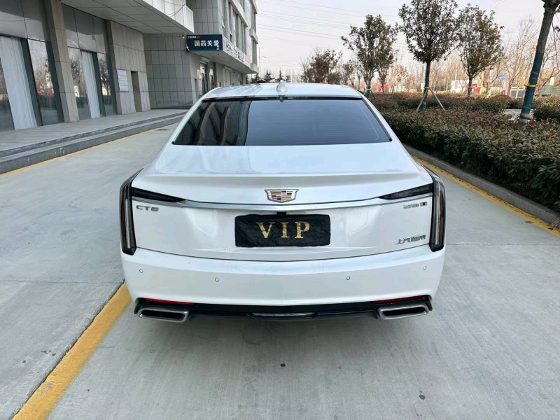 济宁23年凯迪拉克CT69