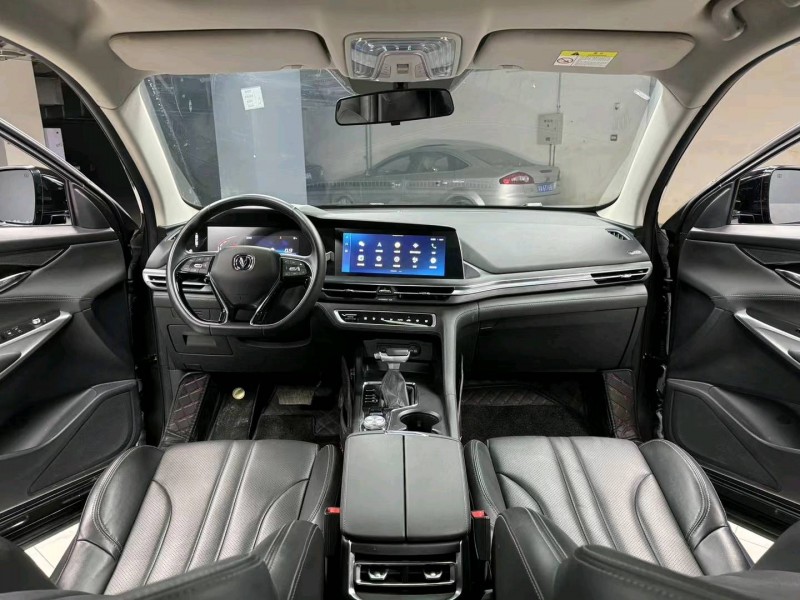 成都20年长安汽车CS754