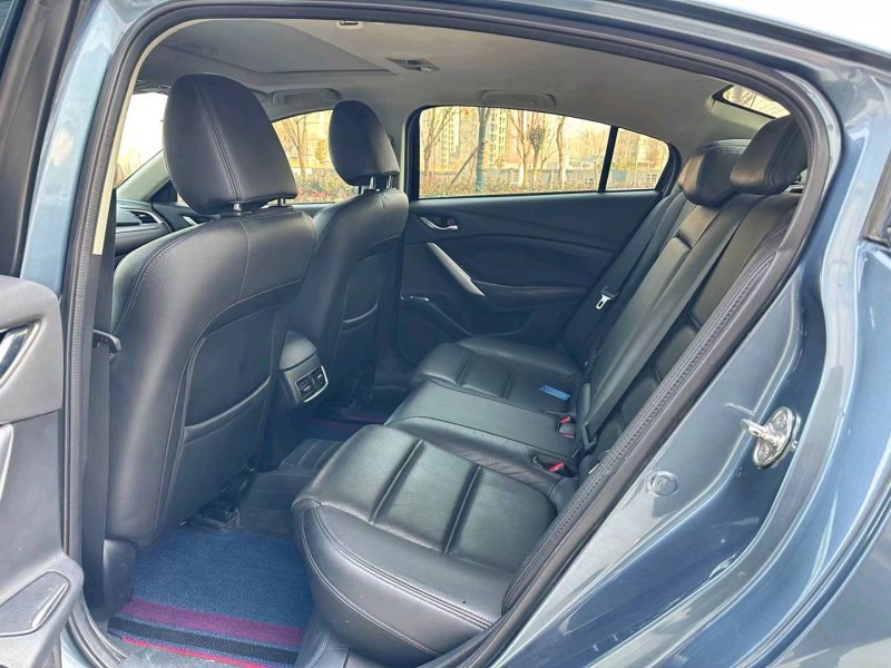 济宁17年马自达阿特兹5